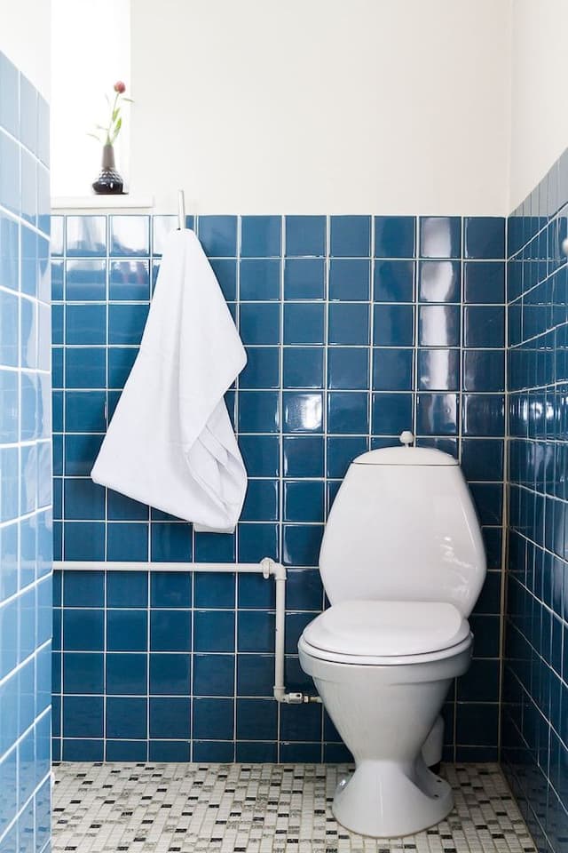 Double Room, Private Bathroom (with balcony)