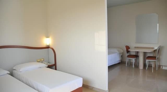 Deluxe Triple Room, Balcony, City View