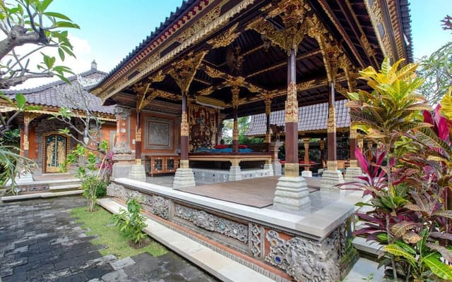 Puri Taman Sukawati Room