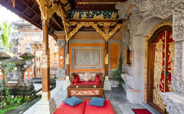 Puri Taman Sukawati Room