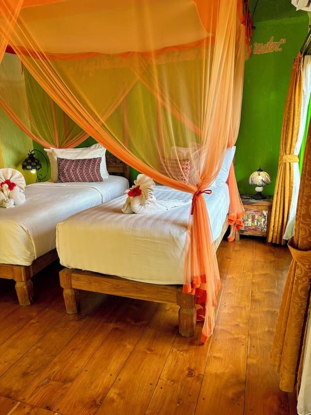 Deluxe Villa, 2 Bedrooms, Bathtub, Pool View