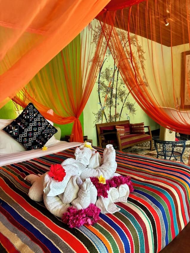 Deluxe Villa, 1 Bedroom, Bathtub, Pool View