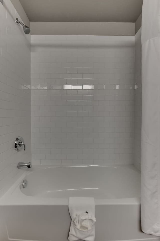 Standard Suite, 2 Queen Beds, Kitchenette