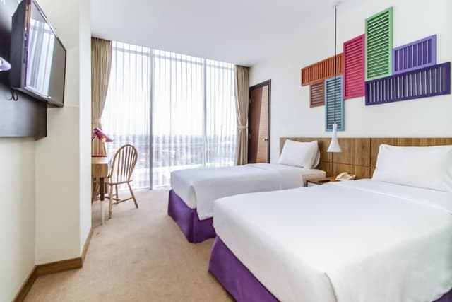 Deluxe Twin Room