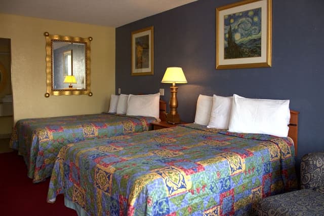 Standard Room, 2 Double Beds, Smoking