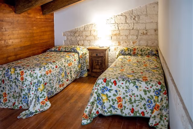 Romantic Apartment, 2 Bedrooms, Kitchenette