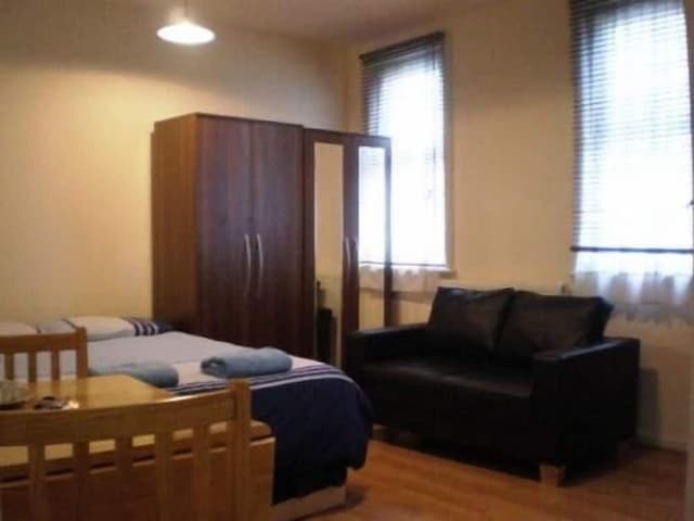 Basic Studio, 1 Double Bed