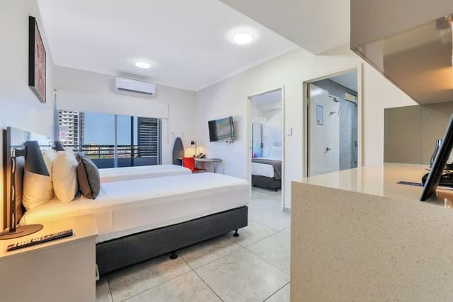 Deluxe Quadruple Room