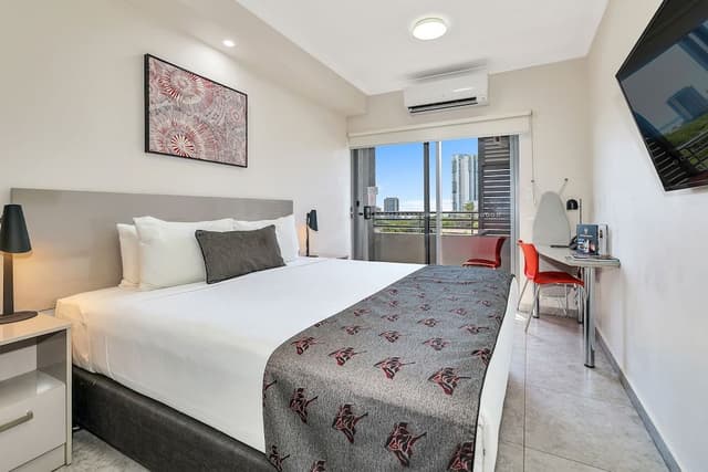 Superior Room, 1 King Bed