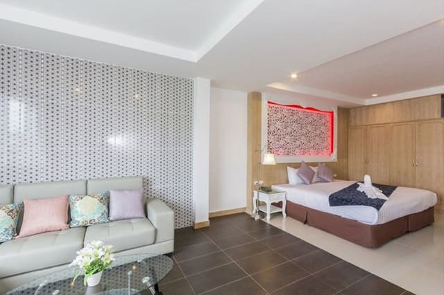 Deluxe Family Room