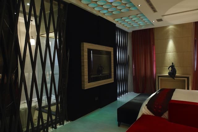 D Room with Garage