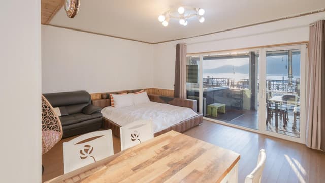 [Ocean View/Jet Spa] Silvery