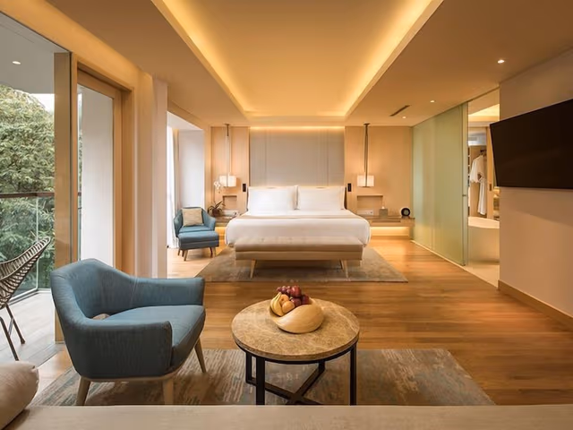 Premier Suite, 1 King Bed