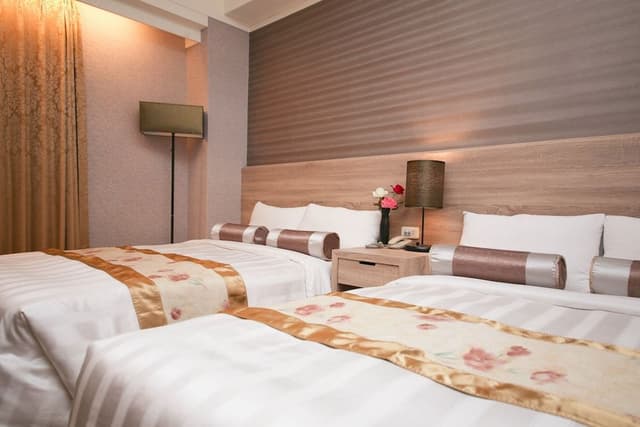 Standard Quadruple Room