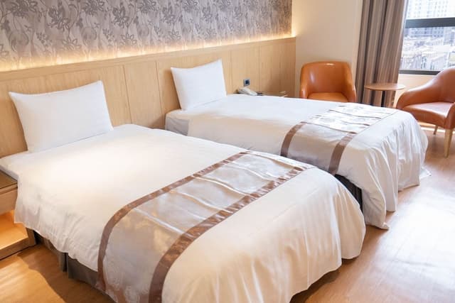 Elite Twin Room