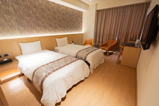 Elite Twin Room