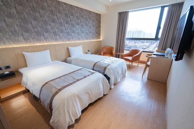 Elite Twin Room