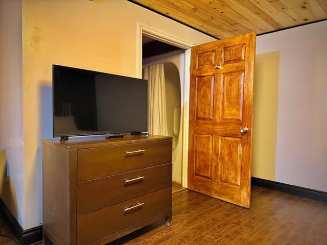 Standard Room, 2 Queen Beds, Non Smoking