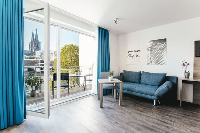 Superior Apartment Cathedral View
