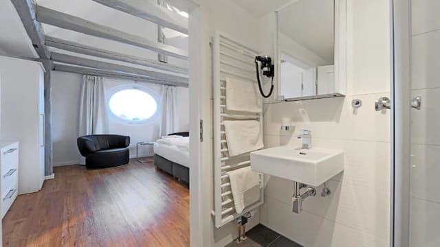 Deluxe Double Room, 1 Queen Bed, Harbor View