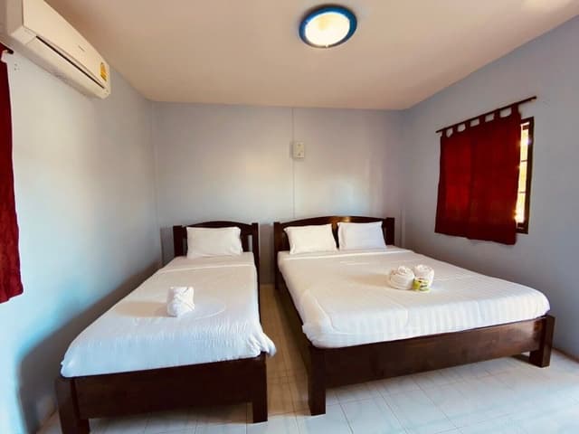 Standard Bungalow Triple room