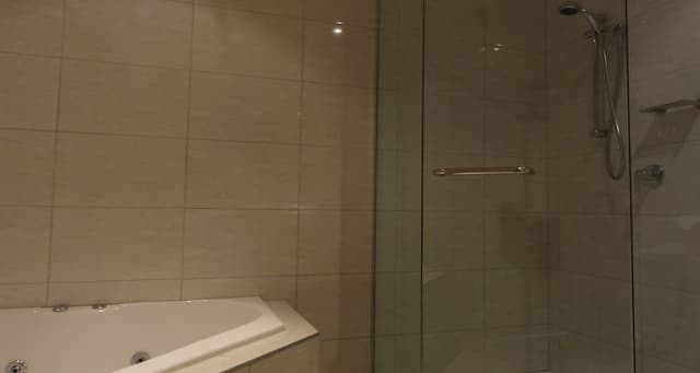 Executive Apartment, 2 Bedrooms, Balcony, Partial Ocean View