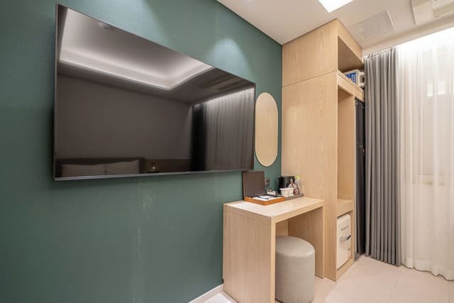 Double Room [Free Semi Buffet Breakfast (Sun~Thu for 2 PAX / Fri~Sat & Public Holiday for 1 PAX)]