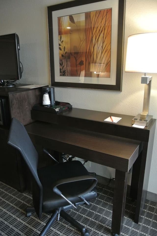 Executive Room, 1 Queen Bed with Sofa bed