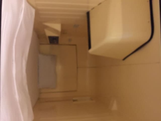 1 Capsule Male Only Floor, Shared Shower