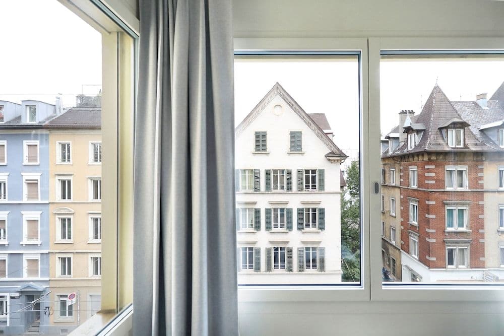 rent a home Schoneggstrasse