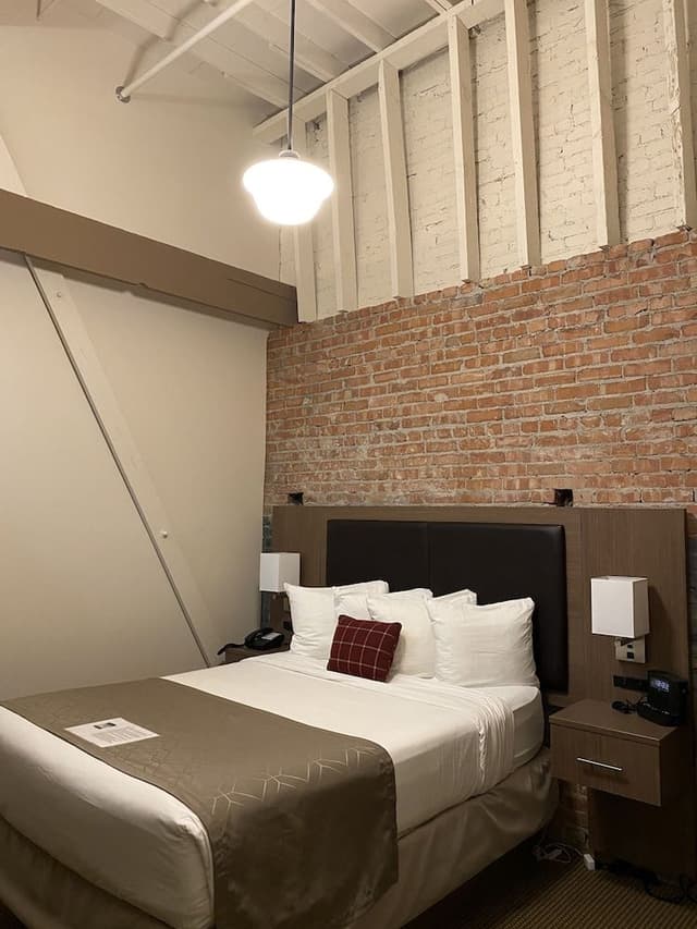 Premier Suite