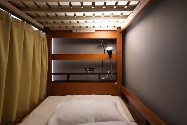 Private Room for 5