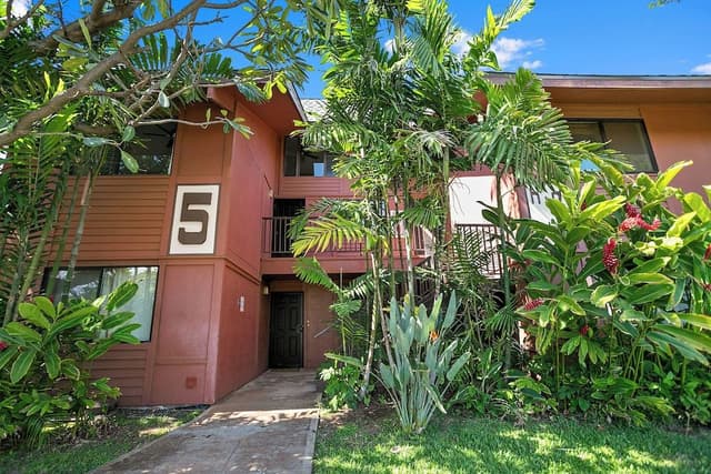 Condo (2 Bedrooms)