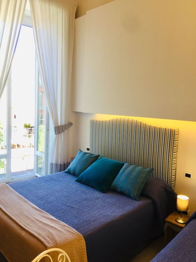 Junior Quadruple Room, City View