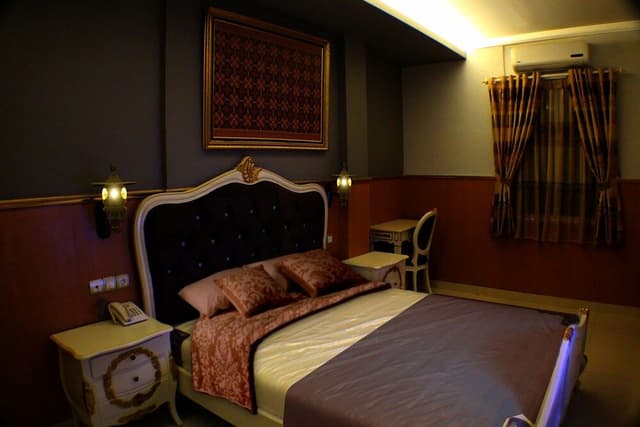 Business Room, 1 Queen Bed