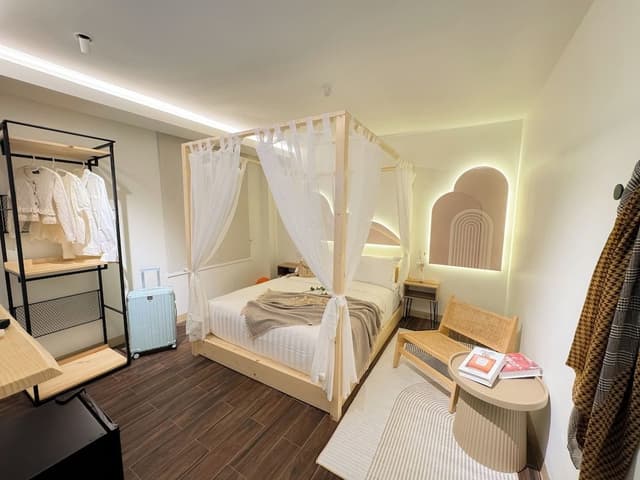 Romantic Themed Room