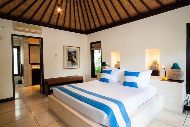 Villa, 5 Bedrooms, Private Pool, Pool View