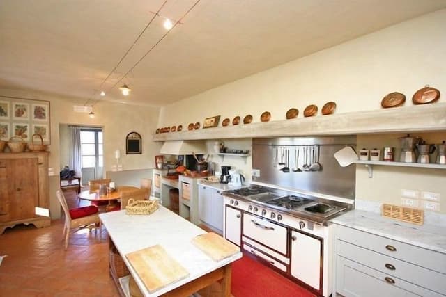 Villa, Multiple Bedrooms