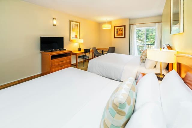 Deluxe Room, 2 Queen Beds