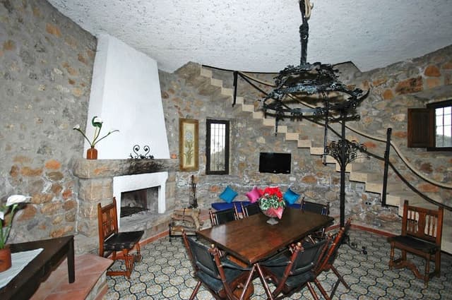House, 3 Bedrooms, Kitchen (Torre Rivolta)