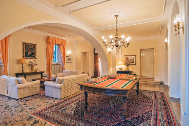 Villa