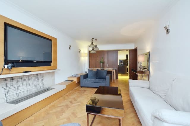 Basic Apartment, 2 Queen Beds, Non Smoking, City View