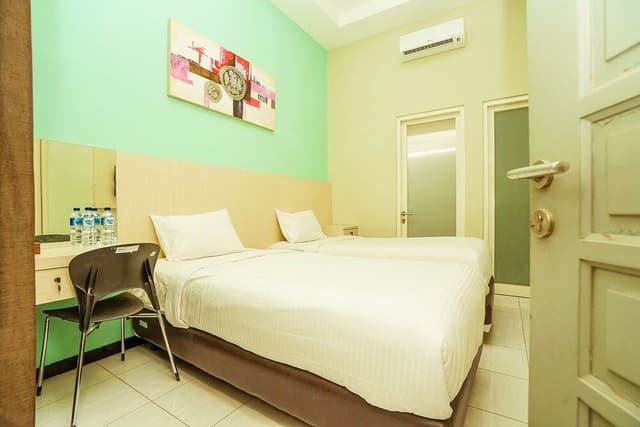 Deluxe Twin Room