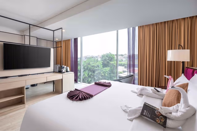 Deluxe Studio Suite, 1 King Bed