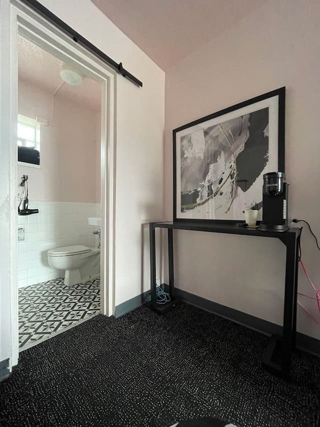 Deluxe Room, 1 Queen Bed