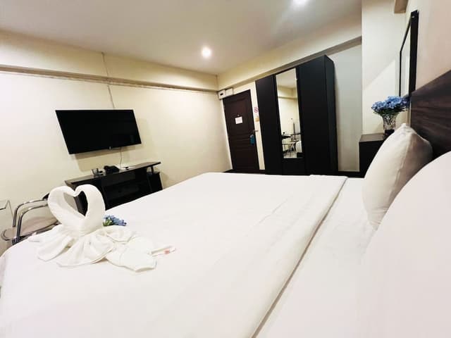 Deluxe Room, Balcony