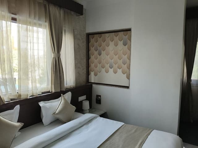 Premier Room
