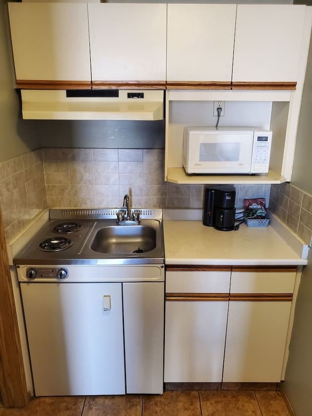 Double Room, 2 Queen Beds, Kitchenette, Non Smoking