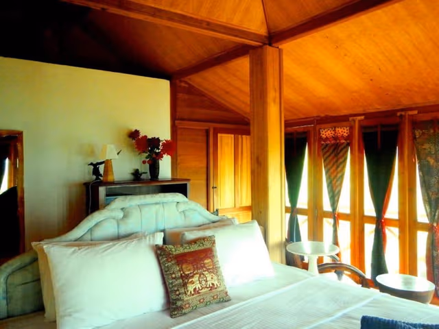 Standard Room (Kamar Crest), King Room
