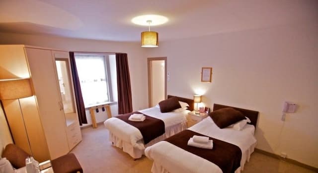 Standard Twin Room (Room 1)